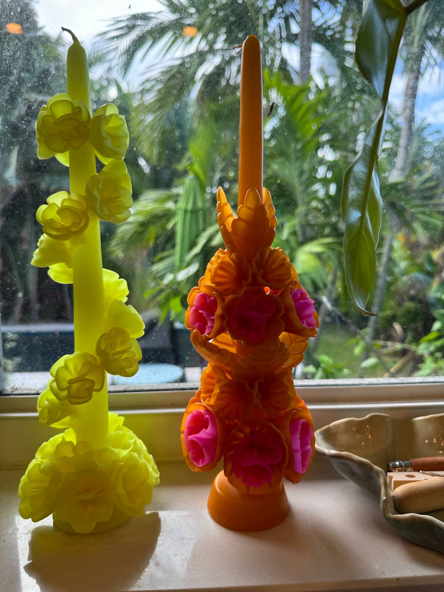 Tall Mexican Floral Candle-  Mango + Paleta Flowers
